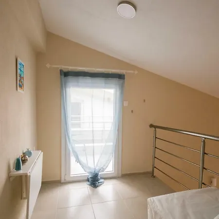 فيلة Kaya & Sophia